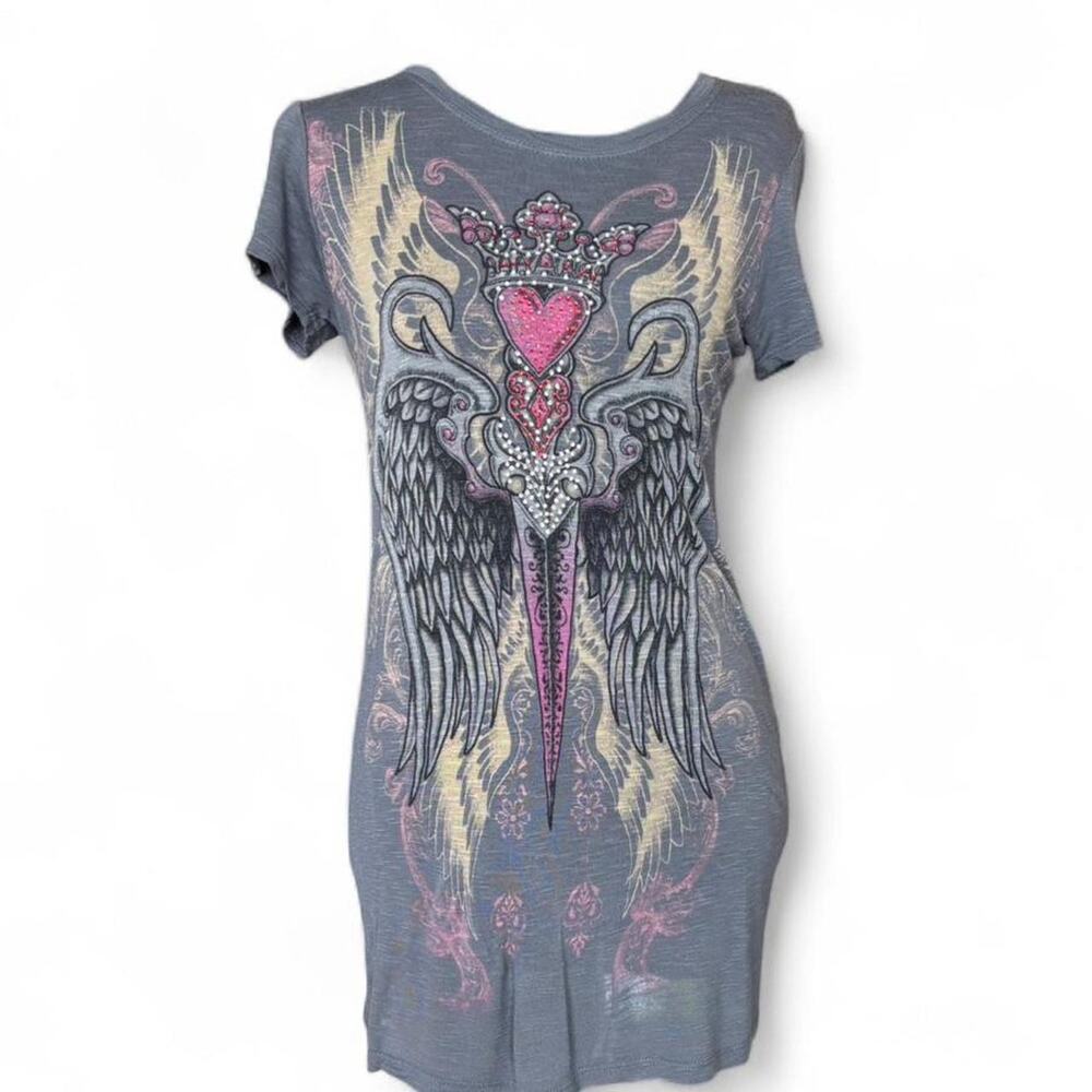 Y2K Daytrip Gray Graphic Top – Ed Hardy Style Wing Heart Tee M